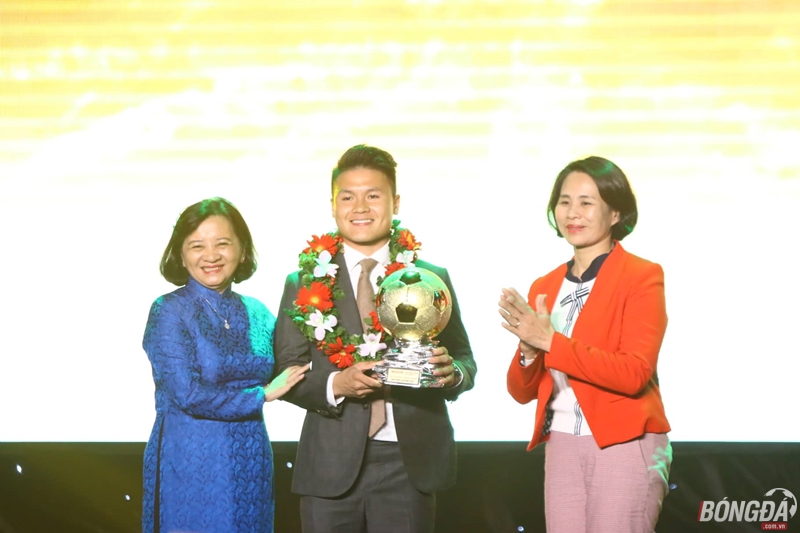 Ảnh bài viết Quang Hải và cái giá của sự nổi tiếng