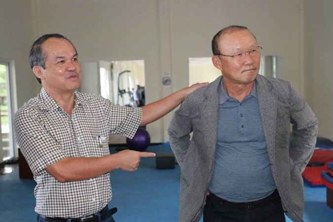 Ảnh bài viết Đây, lý do bầu Đức chi 20 tỷ trả lương cho HLV Park Hang-seo