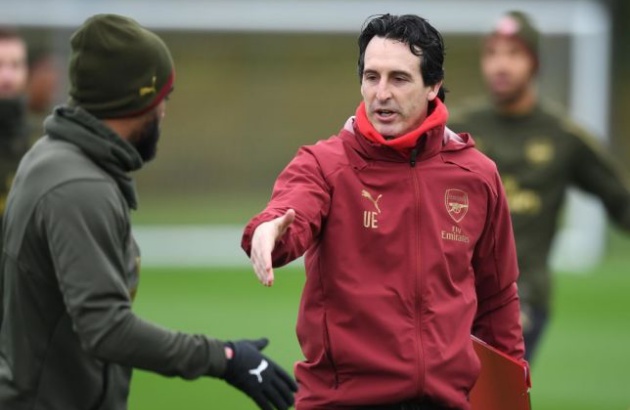 Ảnh bài viết Sốc! Hành động dại dột, sao Arsenal nguy cơ bị Emery trừng phạt