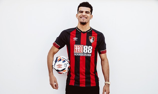 Sao trẻ Liverpool rạng rỡ ra mắt đội bóng mới