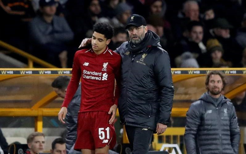 Klopp nhận xét chân thành về màn ra mắt của 'kỷ lục gia' 16 tuổi