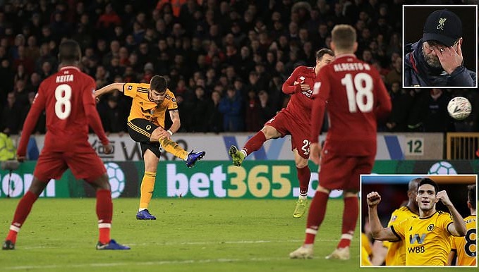 Siêu phẩm tạo địa chấn, Wolverhampton khiến Liverpool thua muối mặt trên sân khách