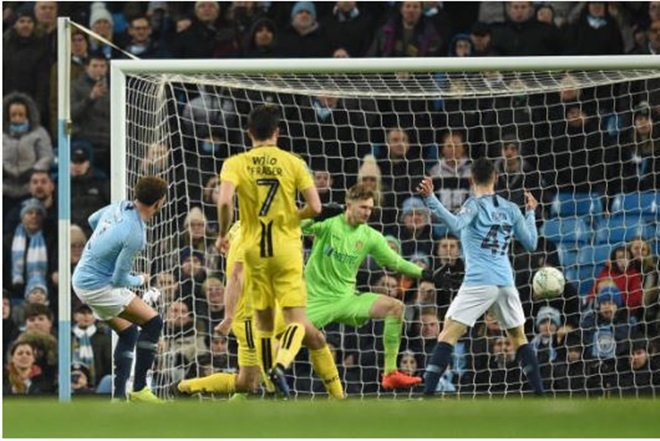 5 điểm nhấn Man City 9-0 Burton: Giá trị của đồng tiền, siêu kỉ lục chào đón Pep và Jesus