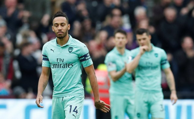 5 cầu thủ tệ nhất vòng 22 Premier League: 'Cục nợ' Arsenal đang mang