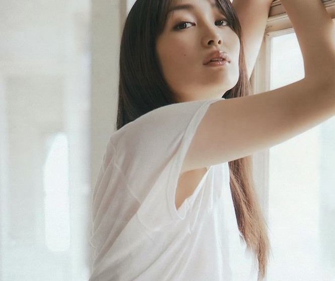 Ảnh bài viết Cận cảnh vẻ nóng bỏng của cô vợ tuyển thủ Nhật sắp đối đầu với Việt Nam