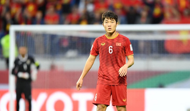 Ảnh bài viết Tại sao ông Park tung Xuân Trường mà không phải một trung phong vào sân?