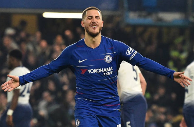 Higuain hoãn ra mắt, Chelsea bắn hạ Tottenham bằng loạt penalty kịch tính