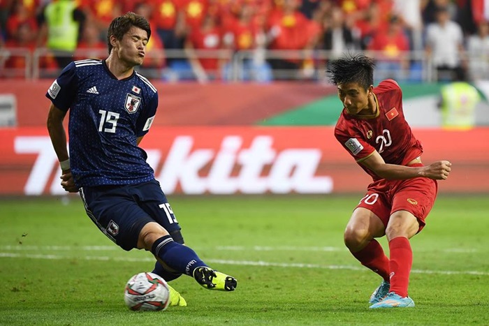 Ký giả Anh: Cứ đá thế này, tuyển Việt Nam có thể nghĩ đến World Cup