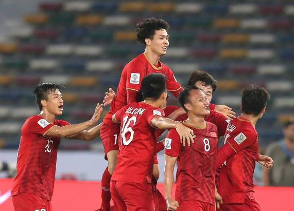 Ảnh bài viết Trở về từ Asian Cup, "người không phổi" ĐT Việt Nam úp mở tương lai