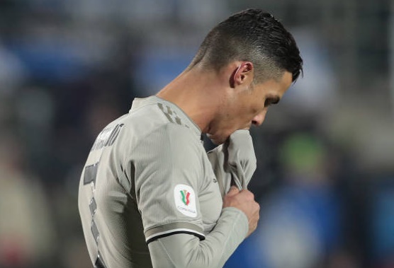 Ảnh bài viết Allegri bị đuổi, Ronaldo cúi gằm mặt không nói lên lời khi mộng ăn 4 tan vỡ