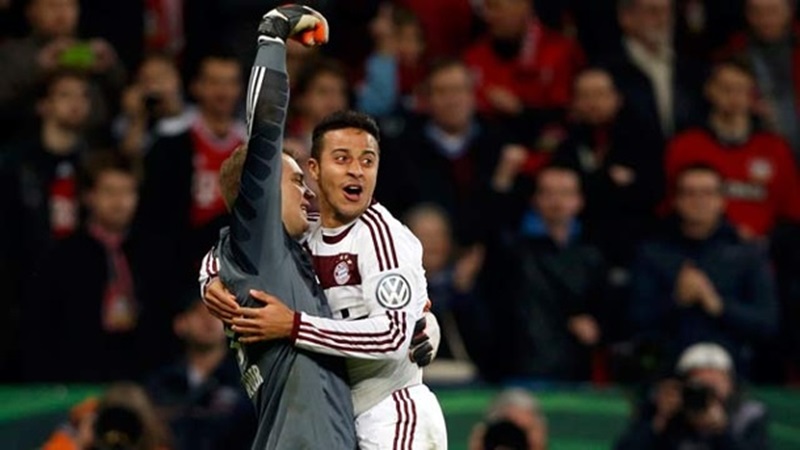 Cạnh tranh với Dortmund, Bayern đón hung tin từ 2 ngôi sao hàng đầu