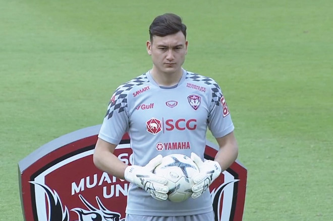 Ảnh bài viết Nóng! Muangthong Utd có động thái rõ ràng, định đoạt vị trí của Văn Lâm