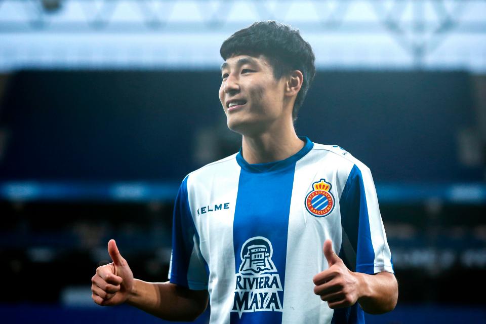 Ra mắt 12 phút, "Maradona Trung Quốc" đem về 40 triệu khán giả cho La Liga