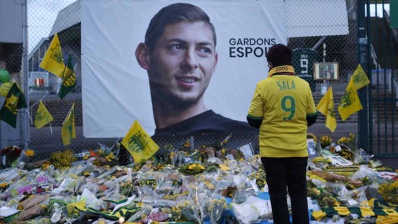 Ảnh bài viết Vì Emiliano Sala, "Chim hoàng yến" có một hành động đặc biệt
