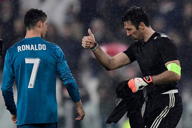 Ảnh bài viết "Thay thế Buffon không hề dễ dàng, Ronaldo giống Federer và Bolt"