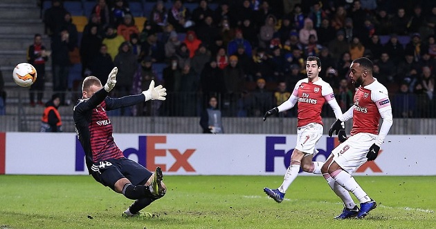 5 điểm nhấn BATE 1-0 Arsenal: Emery tin nhầm công nhân, Ozil và con số 100 buồn bã