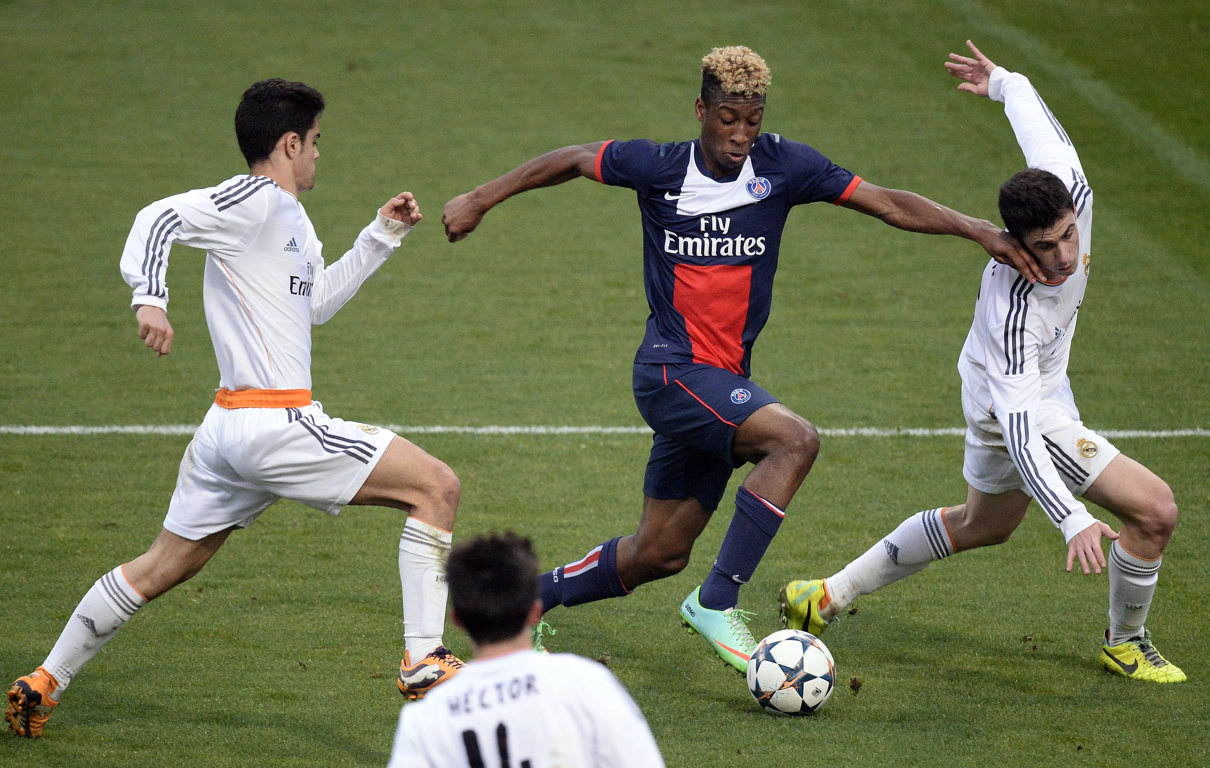 PSG sẽ đáng sợ hơn nữa nếu không 'bán' 5 tài năng này