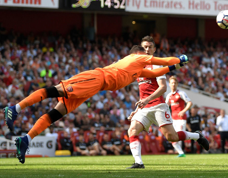 Bị Arsenal ruồng rẫy, 'kẻ lang bạt' muốn bỏ về Nam Mỹ