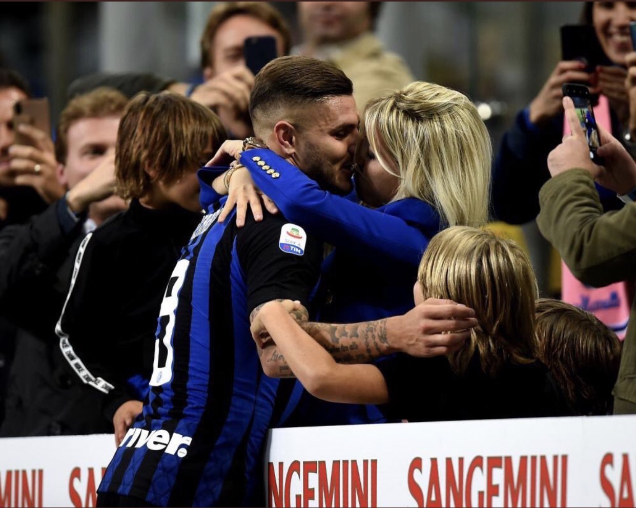 Ảnh bài viết Người đại diện Icardi: “Họ đã nói với tôi về Juventus”