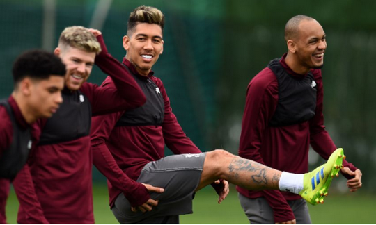 Ảnh bài viết 6 ngôi sao Liverpool bị kẹt thang máy và đây là phản ứng của họ