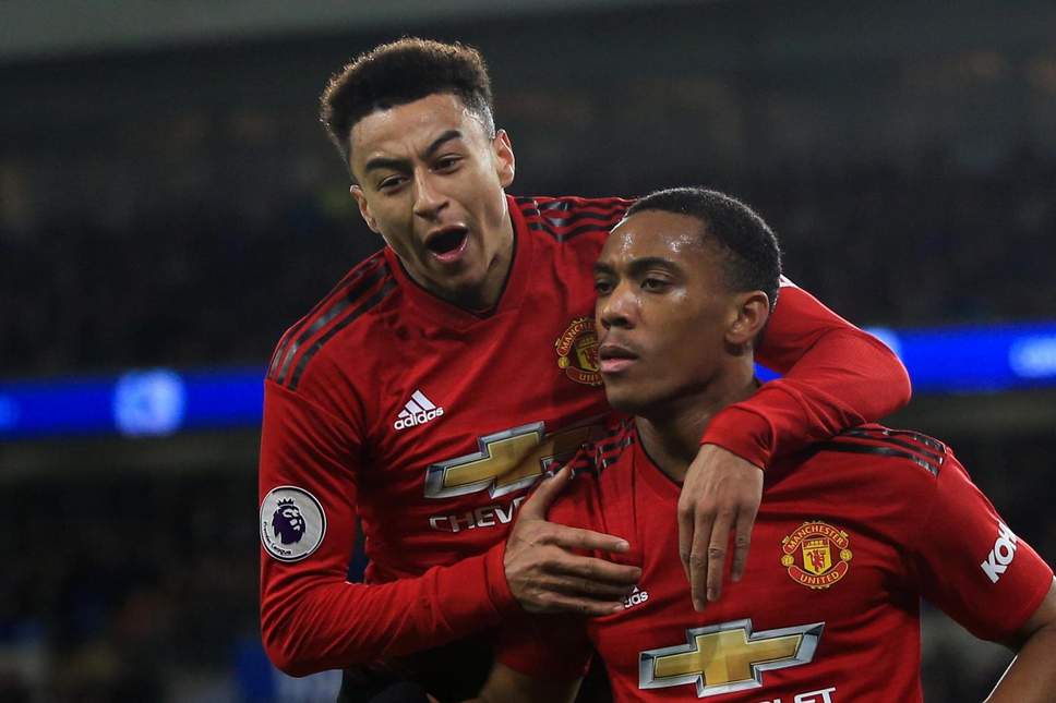 Chiến Chelsea, Solskjaer chỉ ra 4 cái tên có thể thay thế Martial và Lingard