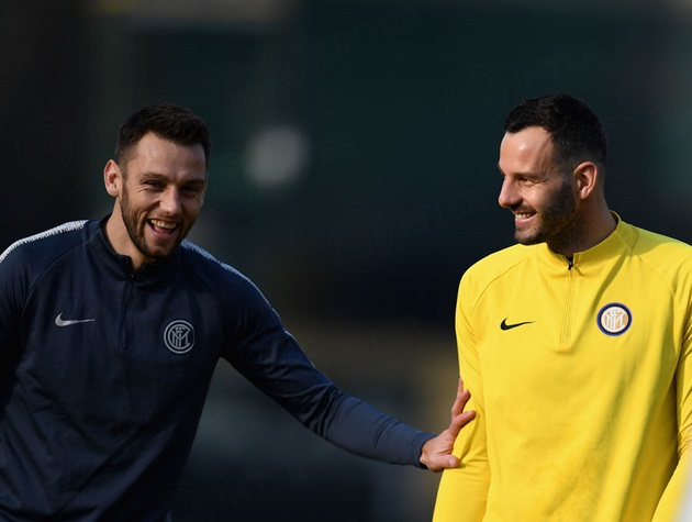 Không Mauro Icardi, Inter Milan vẫn vui vẻ đến lạ
