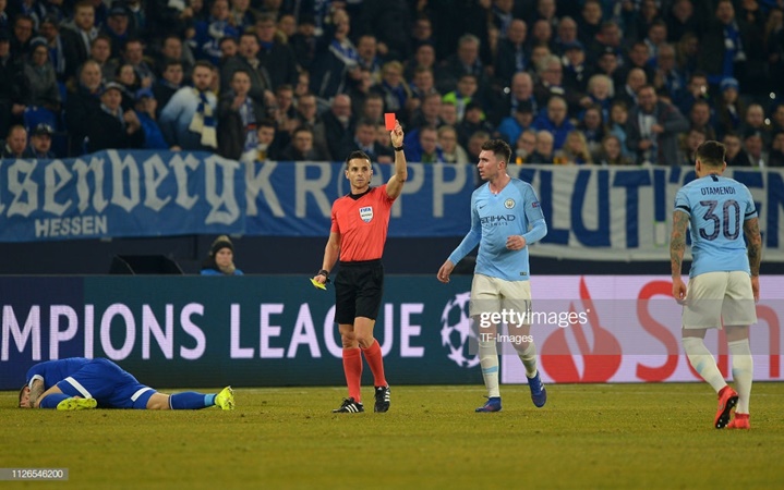 Ảnh bài viết Fan Man City yêu cầu 1 cầu thủ "cuốn gói' khỏi CLB