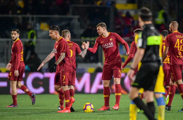 Vượt ải Benito Stirpe, AS Roma trở lại cuộc đua giành vé dự Champions League