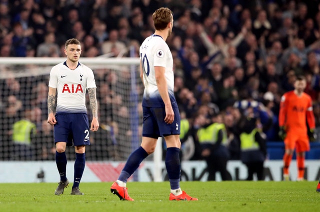 5 cầu thủ gây thất vọng nhất vòng 28 Premier League: Thảm họa derby London
