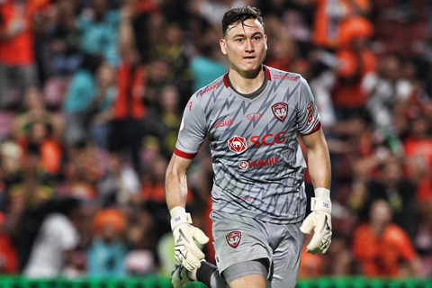 Báo Thái Lan: 'Chỉ còn Đặng Văn Lâm là đáng xem ở Muangthong'
