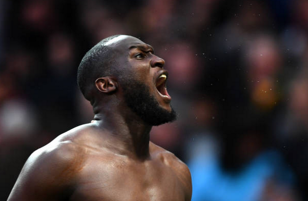 Ảnh bài viết Nhấn chìm 2 siêu phẩm của Southampton, Lukaku đưa Man United áp sát top 3