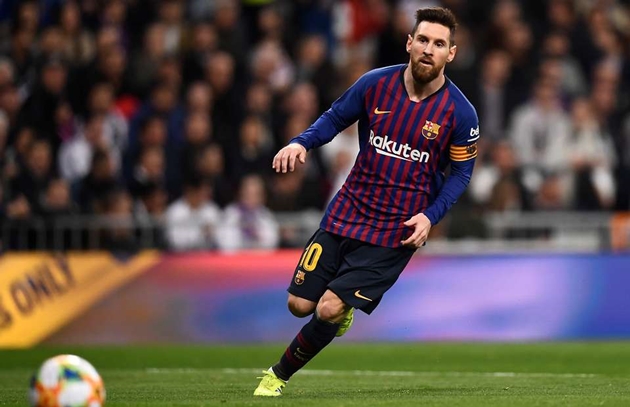 Messi tiếp tục ghi tên mình vào lịch sử các trận El Clasico