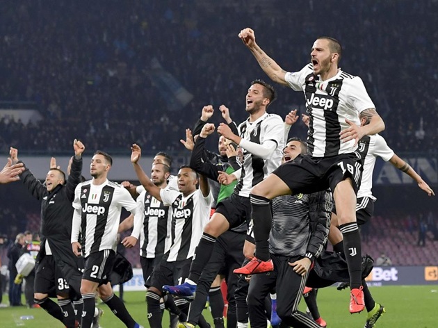 Ảnh bài viết Kéo sập pháo đài San Paolo, người Juventus nói gì?