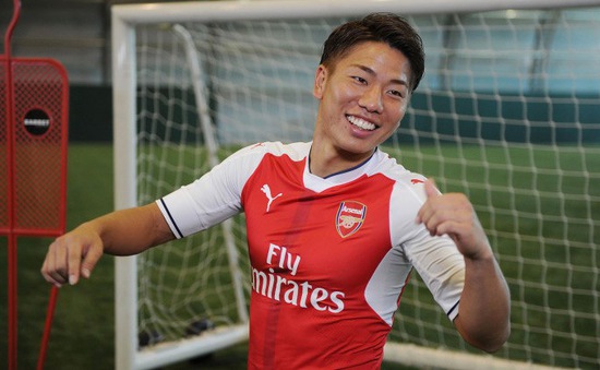 Sao Arsenal 3 năm chưa có trận ra mắt sắp được giải cứu