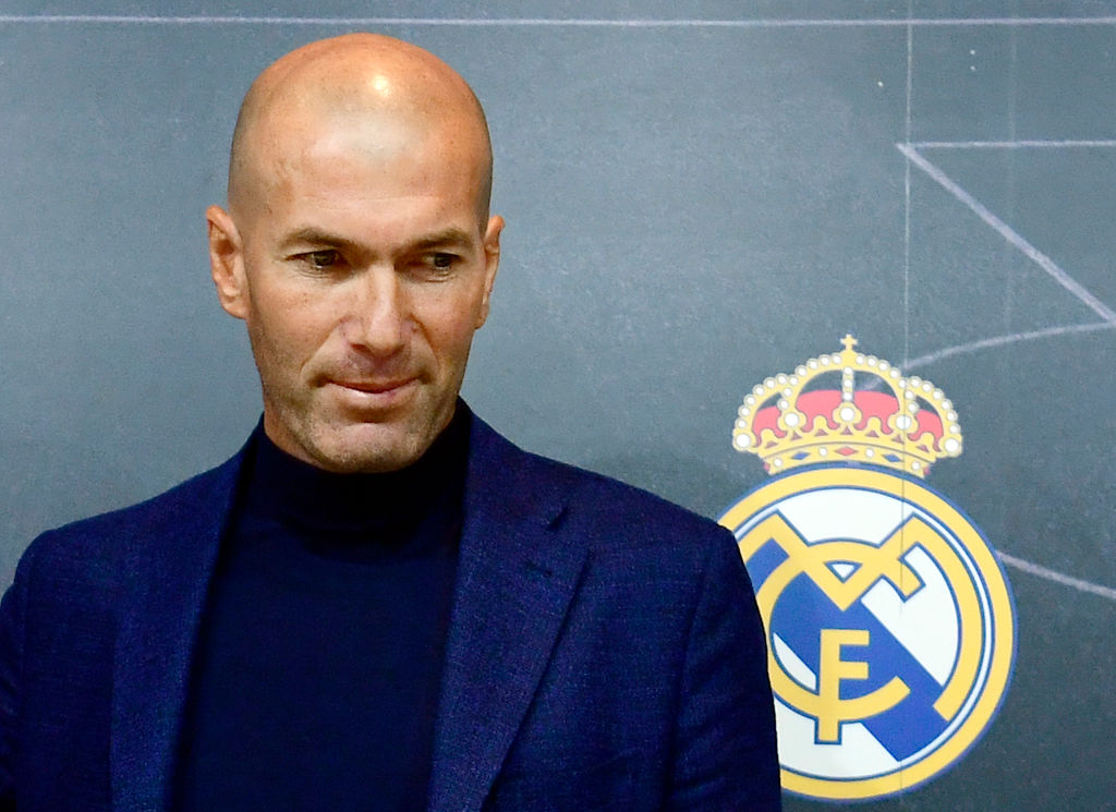 Ảnh bài viết Điều gì đứng sau quyết định trở lại Madrid của Zidane?