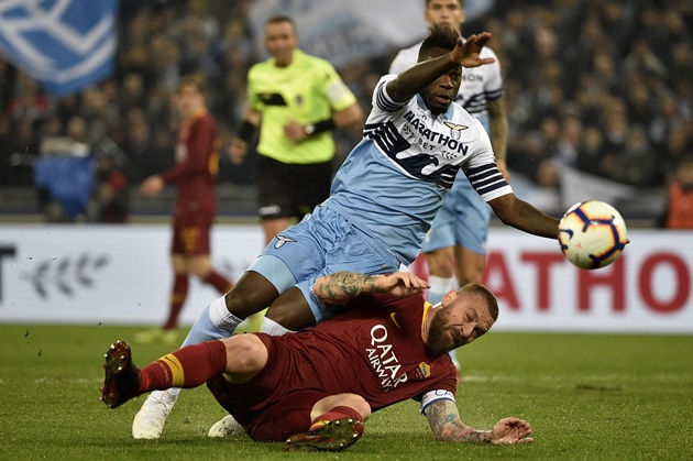 Sốc: Chủ tịch Lazio lên tiếng ca ngợi "đối thủ không đội trời chung"
