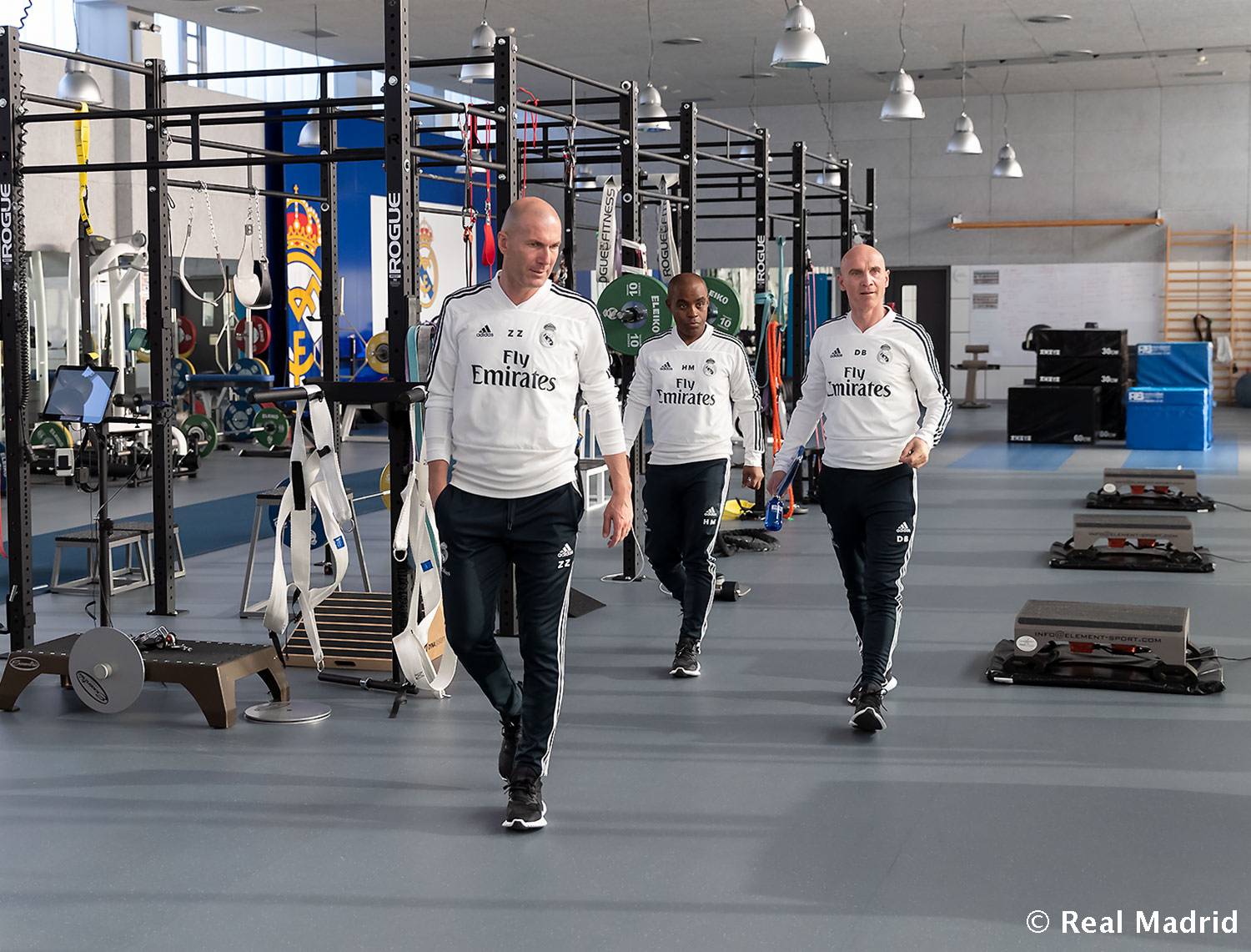 Bắt tay vào công việc, Zidane để lộ 2 trợ thủ đắc lực ở Real Madrid