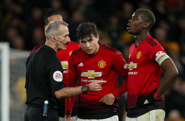 Thua Wolves nhưng Man United nên cảm thấy may mắn vì điều này