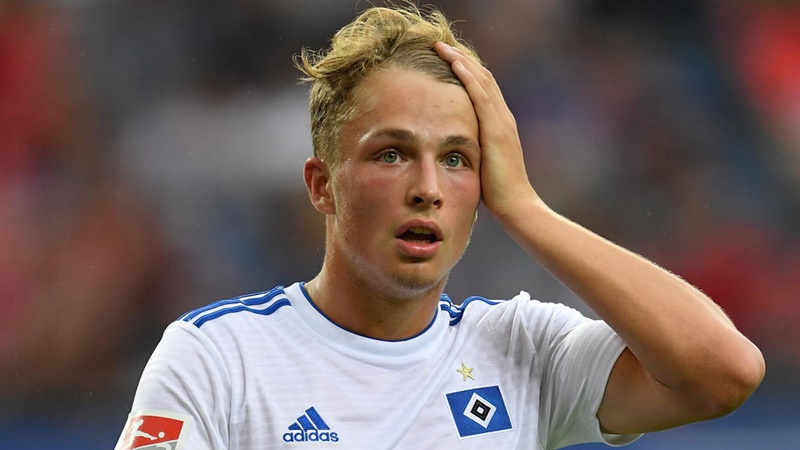 Bayern sắp có sao trẻ 19 tuổi sớm hơn dự kiến?