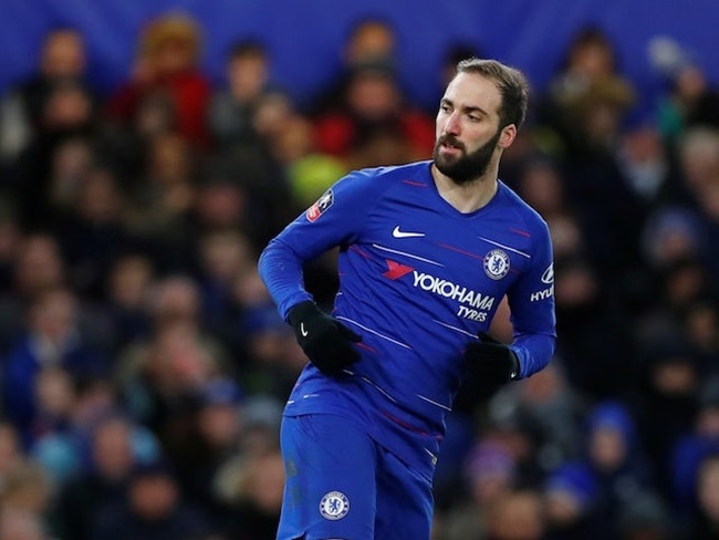Phong độ kém cỏi, trò cưng của Sarri có thể trở lại Serie A chơi bóng