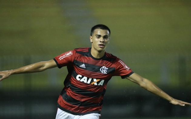 Real vượt mặt Liverpool trong cuộc đua giành chữ ký của sao trẻ Brazil?