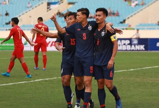 Supachai lập cú đúp, Voi chiến nghiền nát Indonesia trong trận ra quân