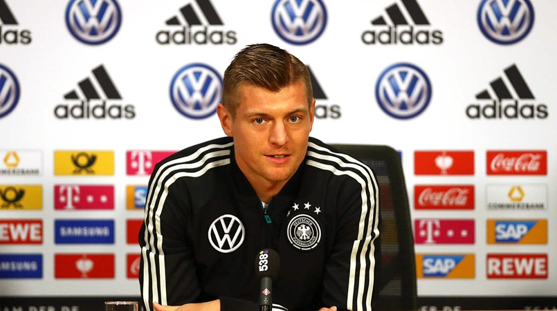 Kroos tiết lộ vẫn chưa nuốt trôi thất bại trước Hà Lan vào năm ngoái