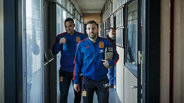 Sao Barca tạo dấu ấn trong trận đấu với Na Uy