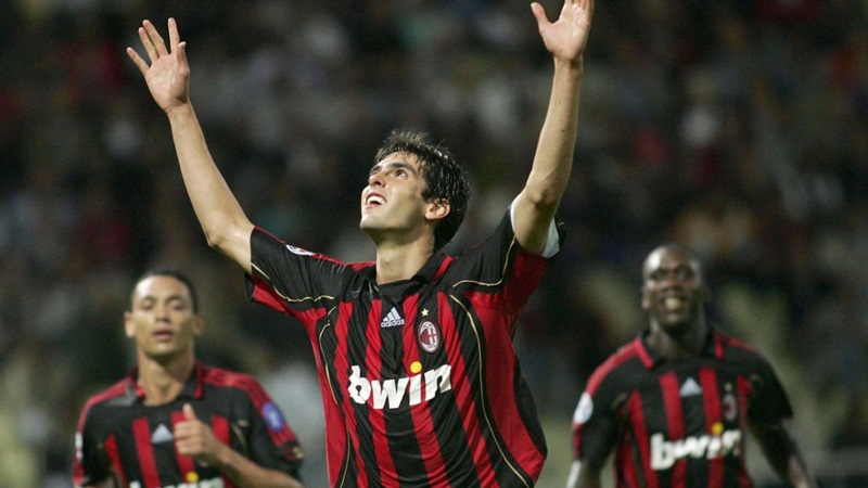 Ảnh bài viết Số 10 Brazil: “Anh ấy là cầu thủ xuất sắc nhất thế giới”