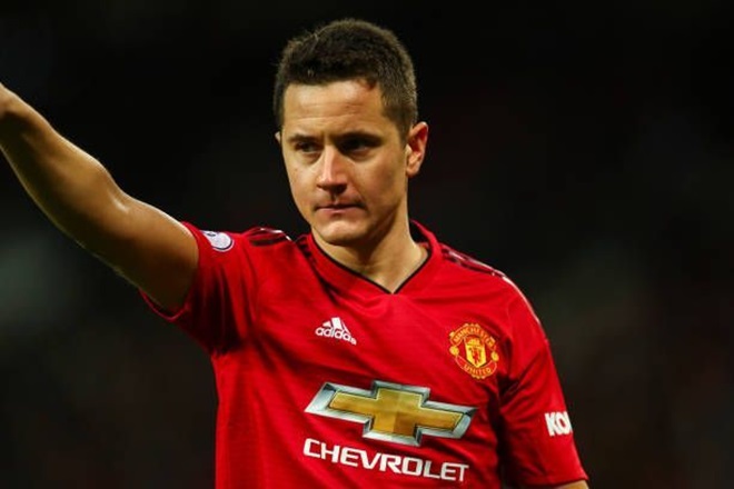 3 ứng cử viên sẵn sàng thay thế Herrera tại Man United