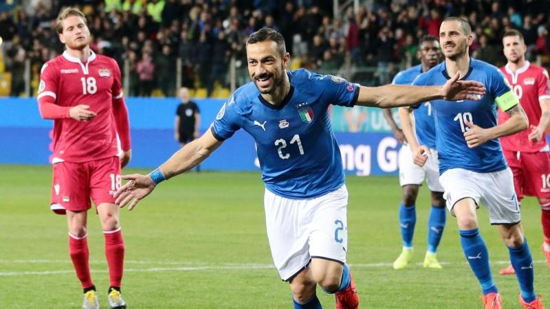 Tỏa sáng trước Liechtenstein, cựu sao Juventus đi vào lịch sử Azzurri