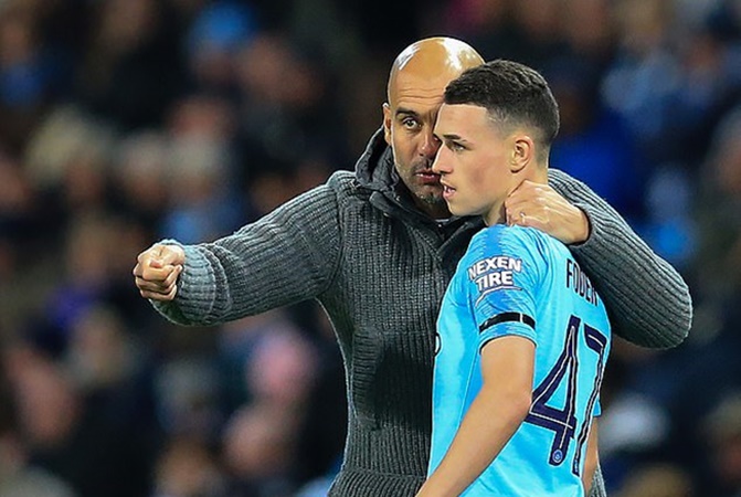 Từ chối Bundesliga, sao trẻ Anh quốc quyết ở lại chinh phục Guardiola