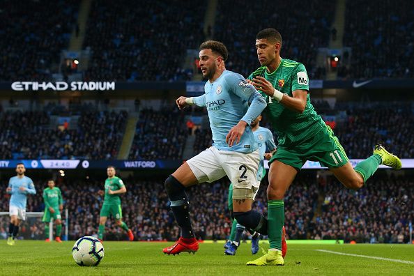 Xếp hạng 5 hậu vệ phải xuất sắc nhất hiện tại: Cúi đầu trước "Philipp Lahm đệ nhị"