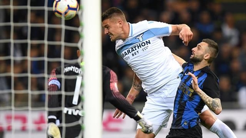Hậu Derby della Madonnina, Lazio đưa Inter Milan quay trở lại mặt đất
